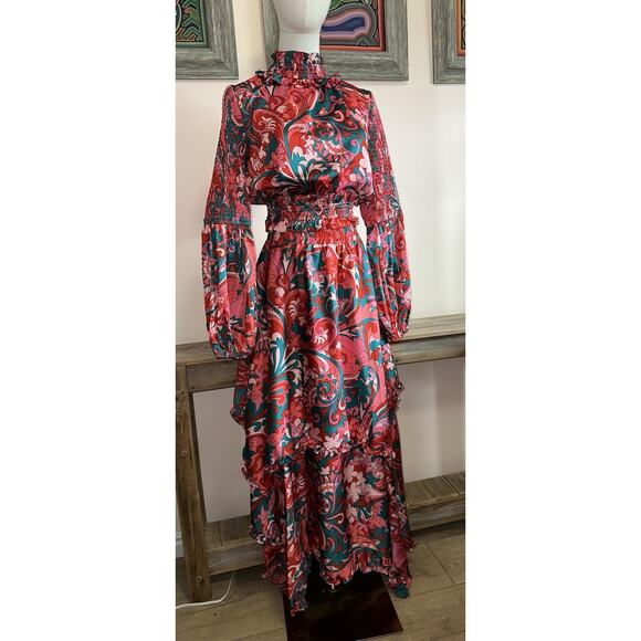 Elliatt Sparta Top & Macy Skirt Set Size Small NEW - Picture 1 of 8